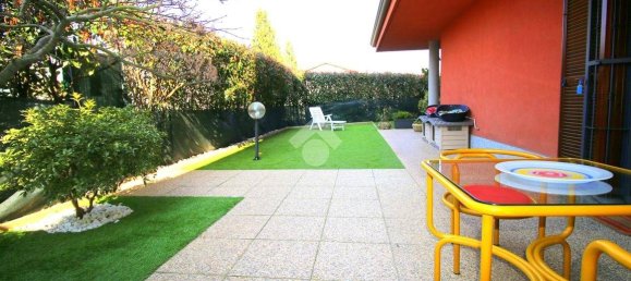 1 Schlafzimmer Wohnung in Caronno Pertusella, Italy, Nr. 2595 2