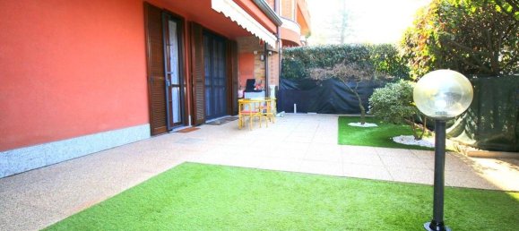 1 Schlafzimmer Wohnung in Caronno Pertusella, Italy, Nr. 2595 3