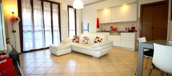 1 Schlafzimmer Wohnung in Caronno Pertusella, Italy, Nr. 2595 10