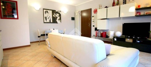 1 Schlafzimmer Wohnung in Caronno Pertusella, Italy, Nr. 2595 13