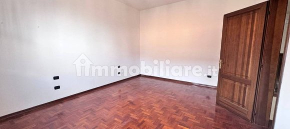 3 bedrooms House in Lendinara, Italy No. 351113 6