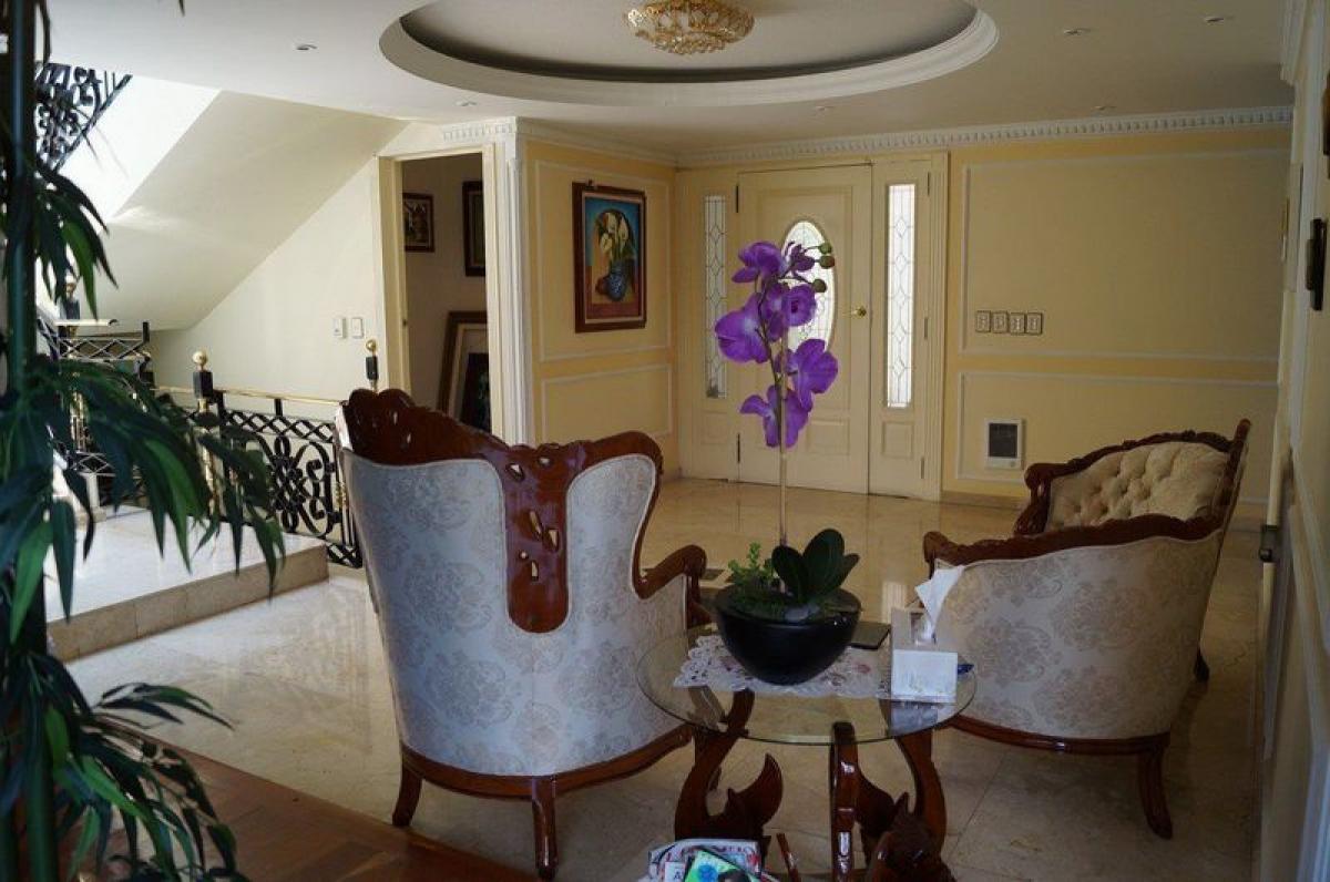 4 bedrooms House in Mexico No. 211724