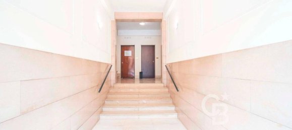 2-salle Appartement à Rome, Italy No. 70609 31