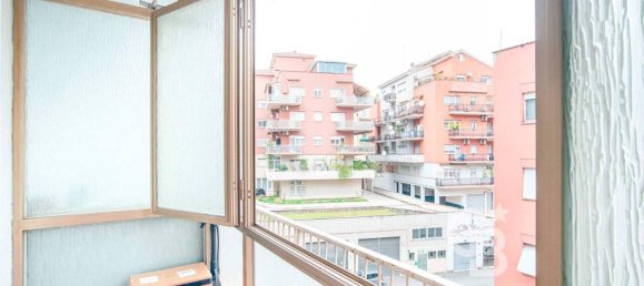 2-salle Appartement à Rome, Italy No. 70609 30