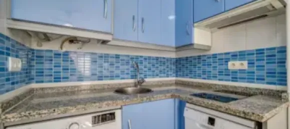 2 bedrooms Apartment in Fuengirola, Spain No. 144476 6