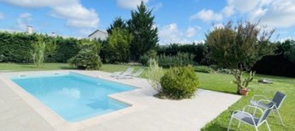5 bedrooms Villa in Haute-Garonne, France No. 289149 6