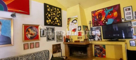 2 bedrooms Penthouse in Colleferro, Italy No. 206315 2