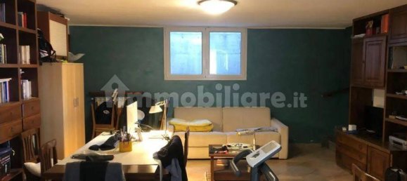 2 Schlafzimmer Villa in Rovellasca, Italy, Nr. 3283 15