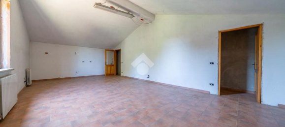 16 rooms House in Bibbiano, Italy No. 22886 41