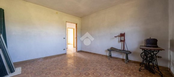 16 rooms House in Bibbiano, Italy No. 22886 13