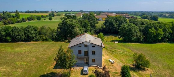 16 rooms House in Bibbiano, Italy No. 22886 7