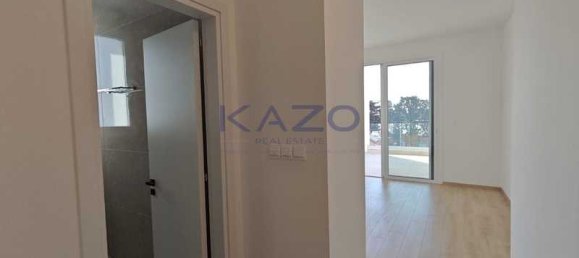 3 bedrooms Penthouse in Kato Polemidia, Cyprus No. 68043 15