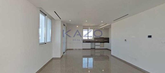 3 bedrooms Penthouse in Kato Polemidia, Cyprus No. 68043 6