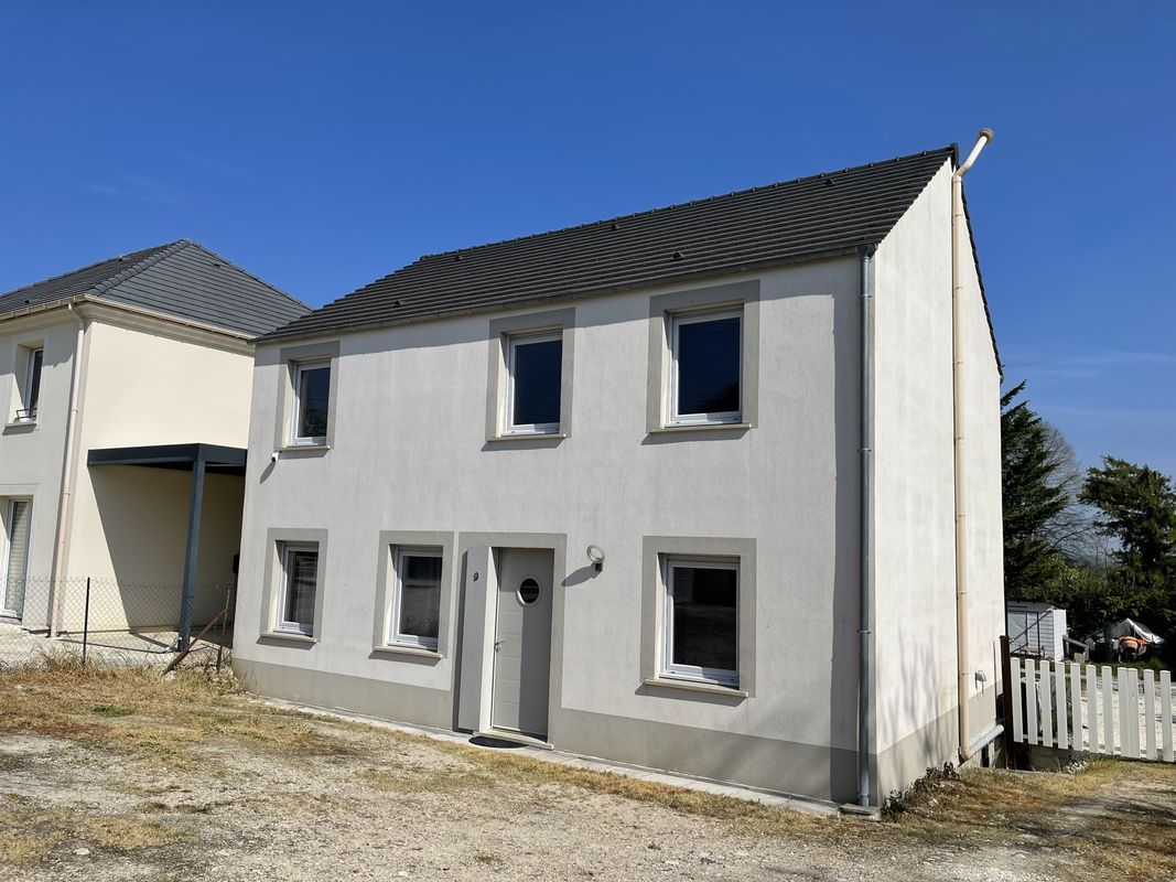 4 bedrooms House in Villiers-sur-Morin, France No. 167121