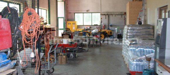 2 rooms Warehouse in Venice, Italy No. 294837 6