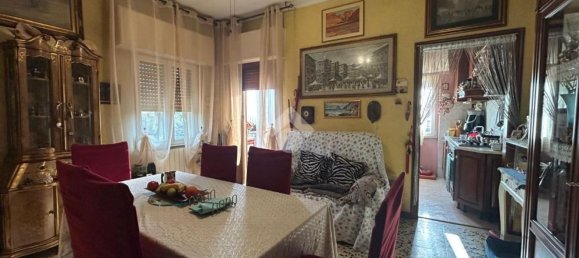 3 rooms Apartment in Brescia, Italy No. 75207 3