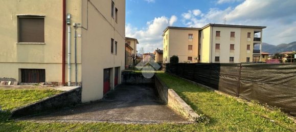 3 rooms Apartment in Brescia, Italy No. 75207 14