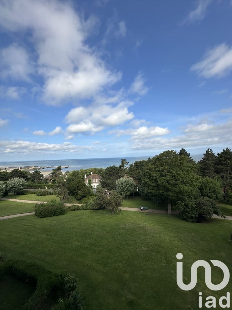 Квартира с 2 спальнями в Трувиль-сюр-Мер, Франция № 295389