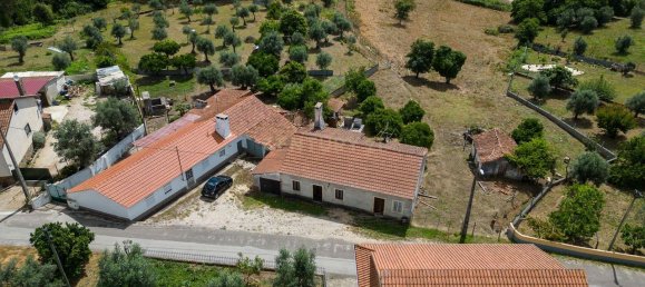 Casa de 2 dormitorios en Ferreira do Zezere, Portugal No. 158710 2