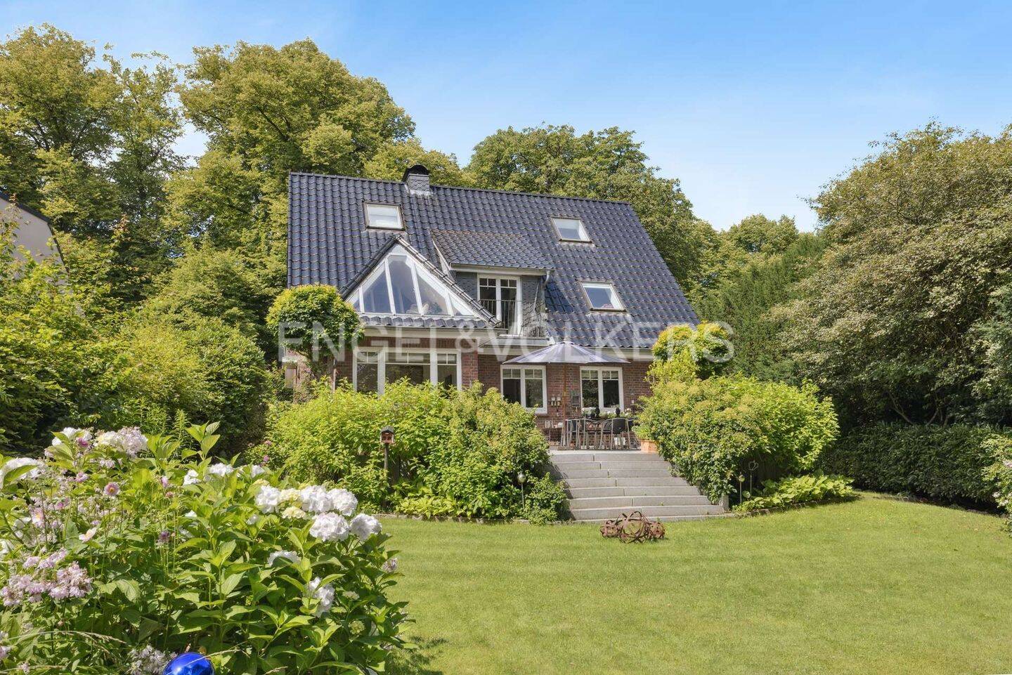 3 bedrooms House in Stormarn, Germany No. 248546