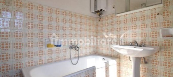 3 bedrooms House in Roveré Veronese, Italy No. 275671 12