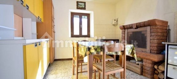 3 bedrooms House in Roveré Veronese, Italy No. 275671 3