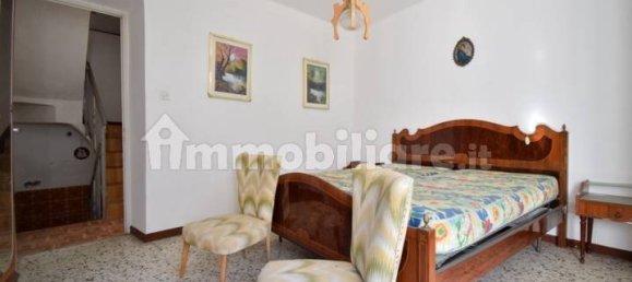 3 bedrooms House in Roveré Veronese, Italy No. 275671 9