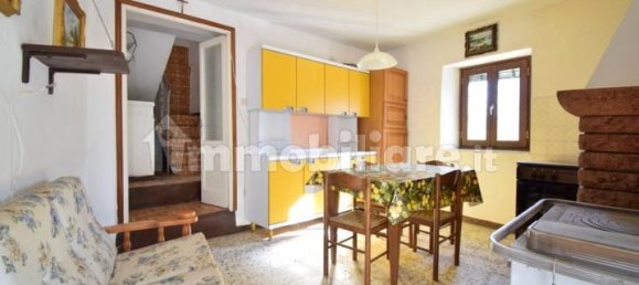 3 bedrooms House in Roveré Veronese, Italy No. 275671 2