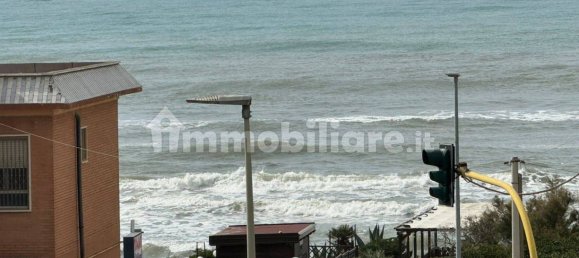 2 bedrooms Apartment in Pomezia, Italy No. 19204 10