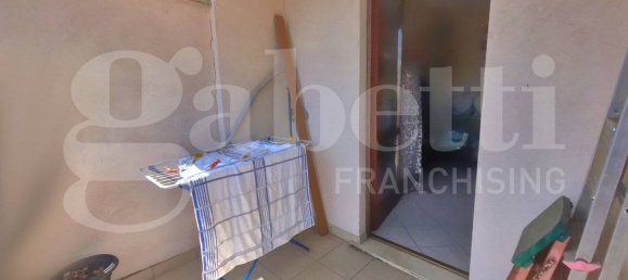 2 bedrooms Apartment in Aprilia, Italy No. 205482 12