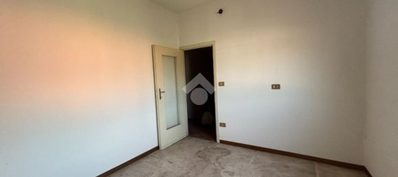 4 Schlafzimmer Wohnung in Verolanuova, Italy, Nr. 381873 12