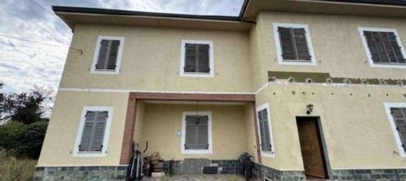 4 Schlafzimmer Wohnung in Alessandria, Italy, Nr. 284505 3