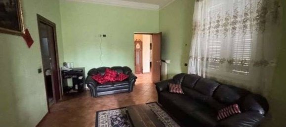4 Schlafzimmer Wohnung in Alessandria, Italy, Nr. 284505 8