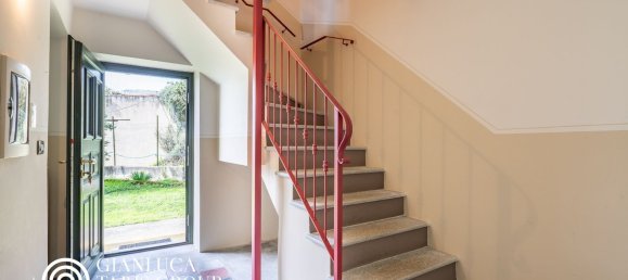 Дом с 13 комнатами в Монкукко Торинезе, Италия № 299709 34