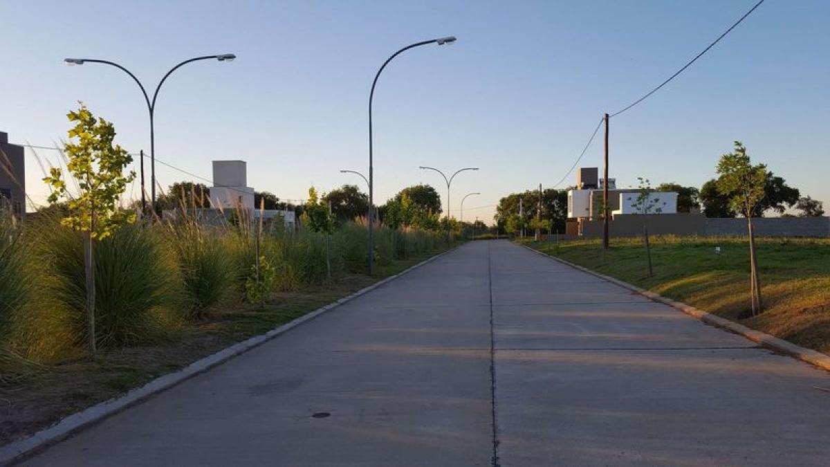 Terrain à Cordoba, Argentina No. 30906