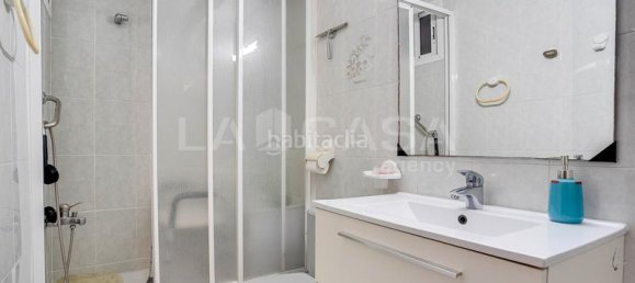 2 Schlafzimmer Wohnung in Sant Marti, Spain, Nr. 169616 18