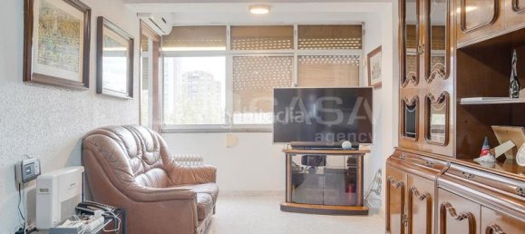 2 Schlafzimmer Wohnung in Sant Marti, Spain, Nr. 169616 3