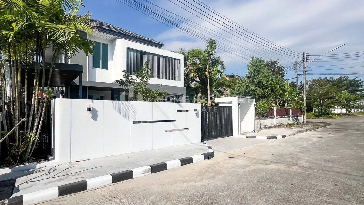 4 chambres house à vendre à Phuket, Southern Thailand, Thailand № 67458