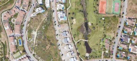  Land in Estepona, Spain No. 140143 4