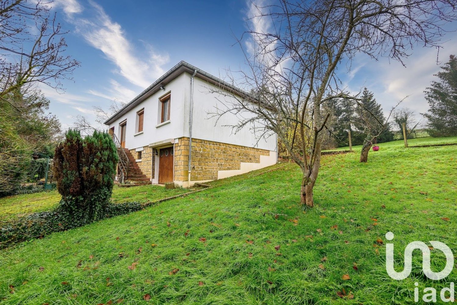 Casa de 5 habitaciónes en Flize, France No. 41999