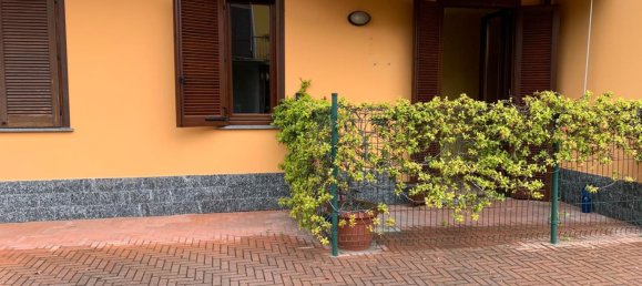 3 rooms Apartment in Vigevano, Italy No. 84509 7