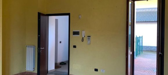 3 rooms Apartment in Vigevano, Italy No. 84509 20