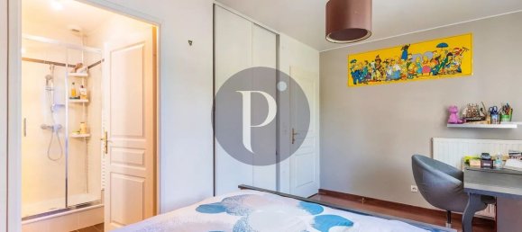 4 bedrooms House in Wissous, France No. 183813 16