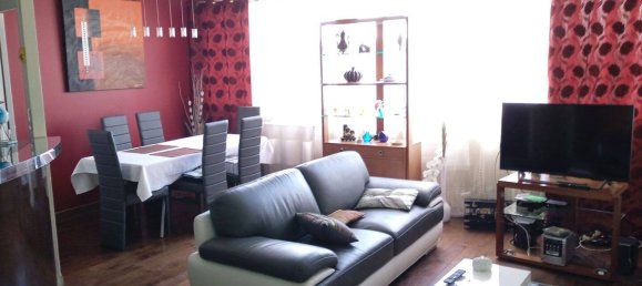 Studio in Noisy-le-Grand, France, Nr. 330579 2