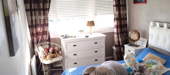 Studio in Noisy-le-Grand, France, Nr. 330579 3