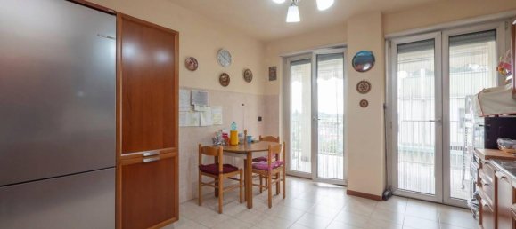 Apartamento de 5 habitaciónes en Legnano, Italy No. 142243 7