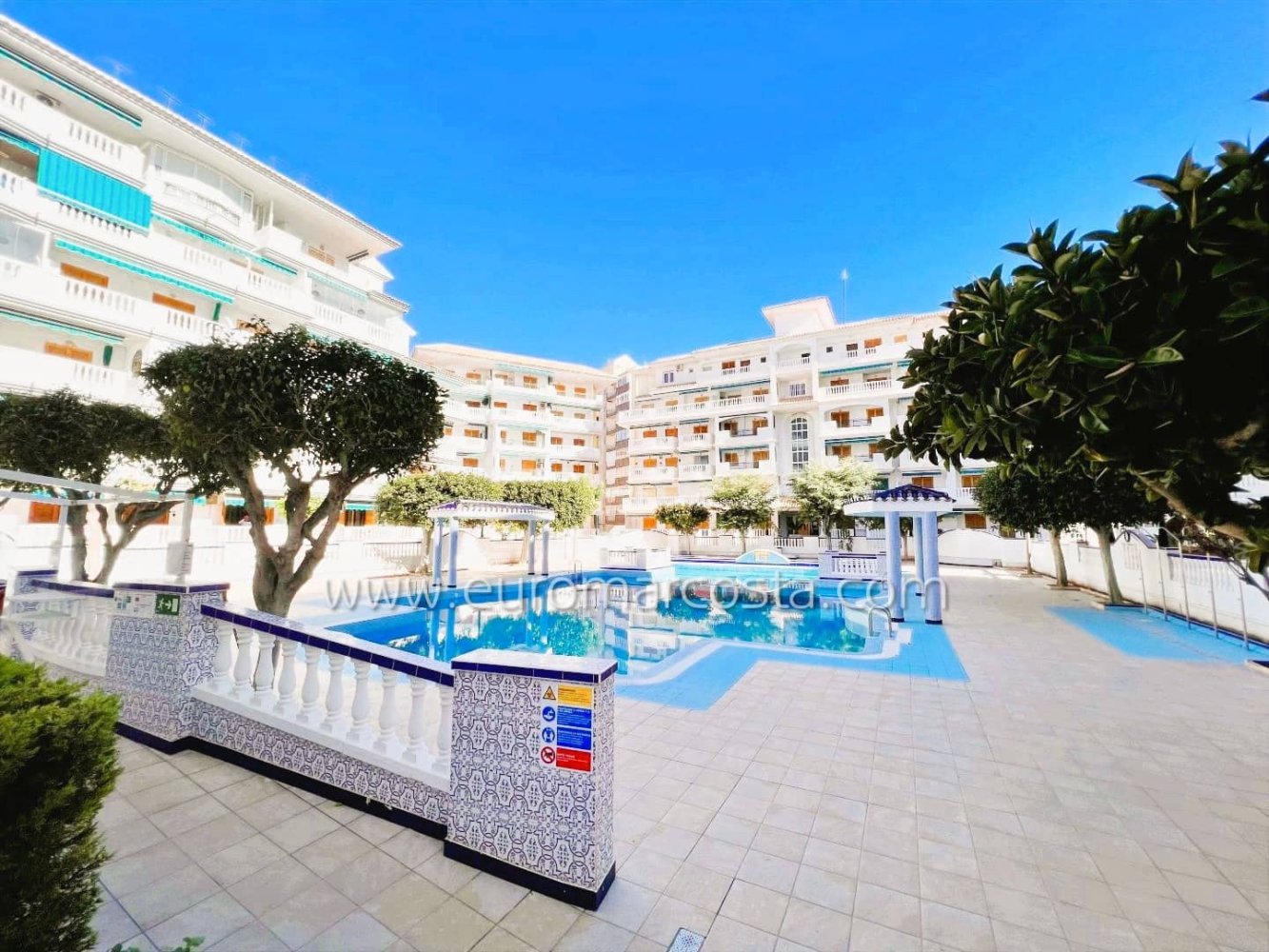1 bedroom Apartment in Torrevieja, Spain No. 174597