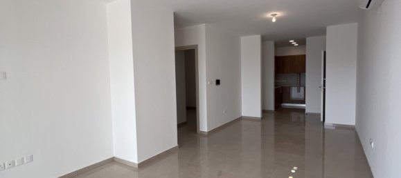 Apartamento T2 em Larnaka, Cyprus N.º 26343 3