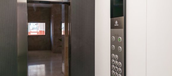 Квартира с 3 спальнями в Кадис, Испания № 161353 26