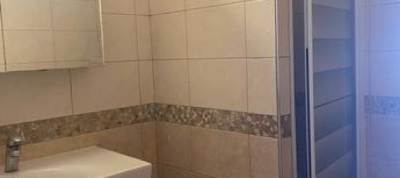 Квартира с 3 спальнями в Женвилье, Франция № 307746 6